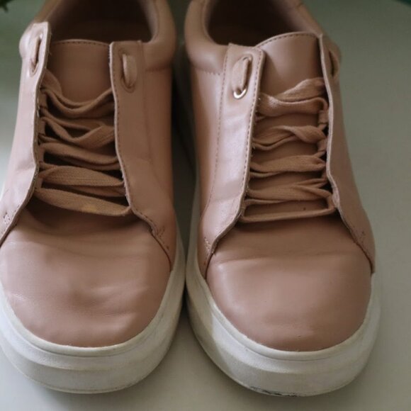 Just Fab JILL Faux Leather Chunky Sneaker - Blush Nude, Size 7.5 - Picture 9 of 16